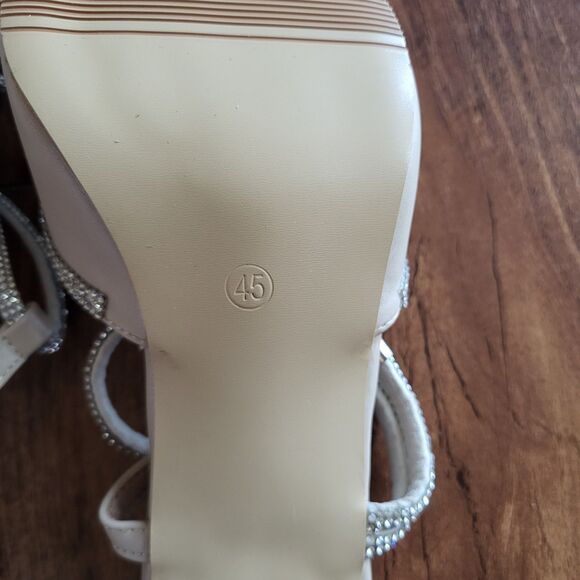 Womens Rhinestone Bow Kitten Heel Size 11 Nude Ankle Strap Slingback Pointed Toe - Picture 4 of 9